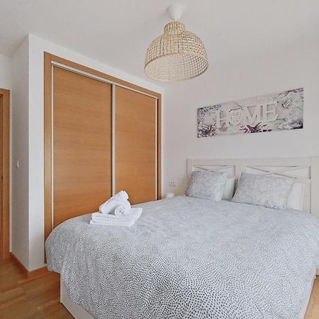 Apt. P/4 En La Playa De Viveiro Eksteriør bilde